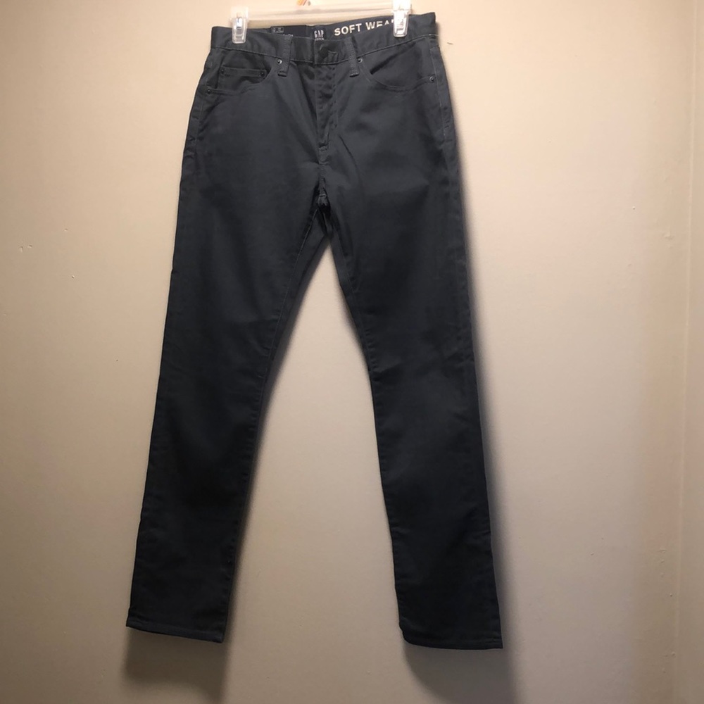 Brand new Men Gap denim slim leg 🛍  size 30